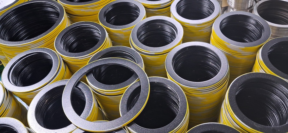 Gasket Type Basic with Yellow Color Coding for Piping Industrial Applications, Flanges